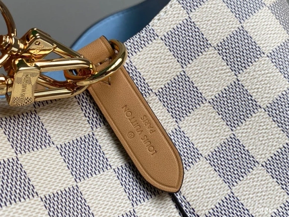 First bags ru reviews LOUIS MM NÉONOÉ VUITTON 0814